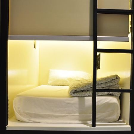 Beary Nice Pod Hostel Singapore Exterior photo